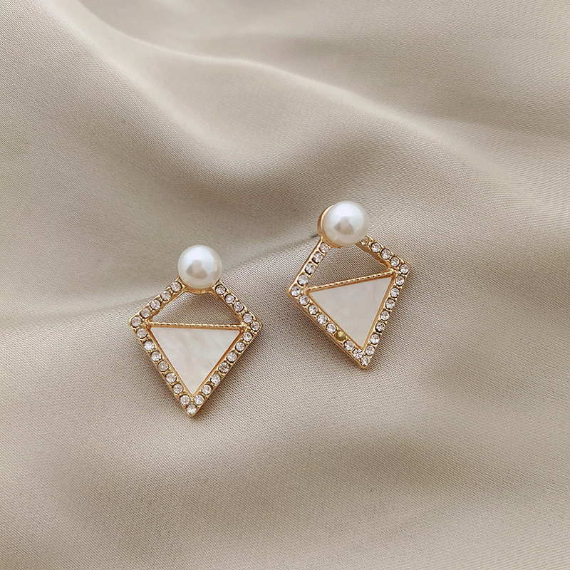 New S925 Silver Needle Earrings Fashion Pearl Popular Earrings Fairy Little Fresh And Simple Temperament Jewelry Wholesale Girl