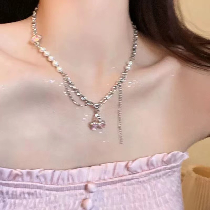 Bow Tie Titanium Steel Necklace For Women's Ins Niche Chain Tassel High-End Collarbone Chain Popular Fashion Sweater Chain