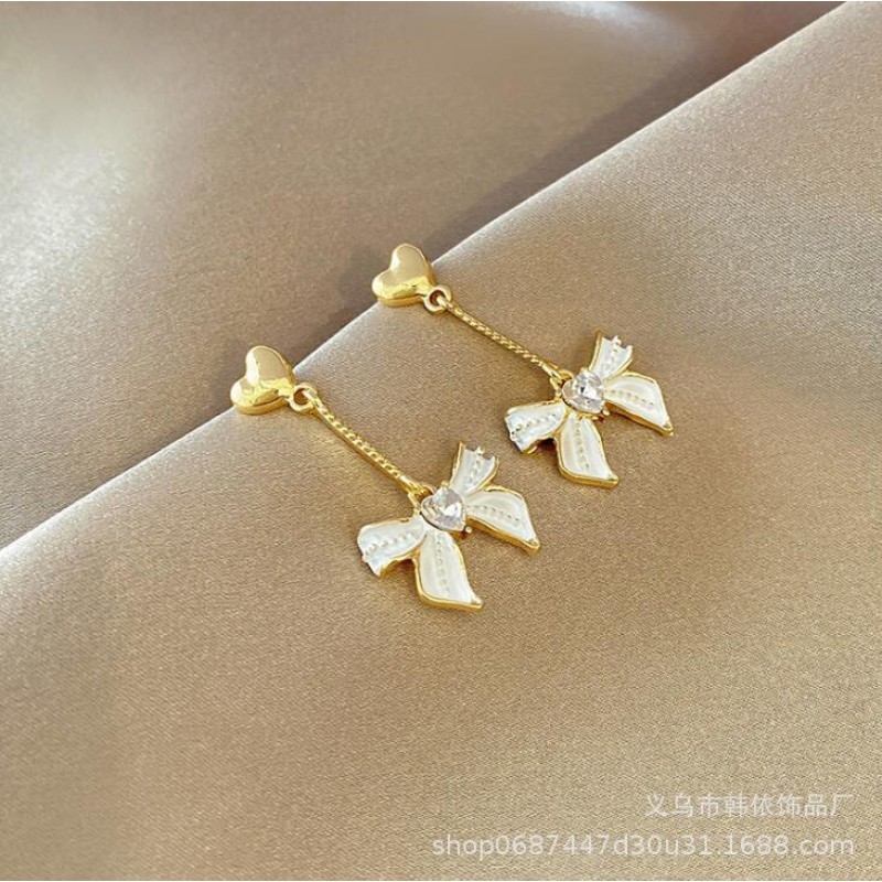 New S925 Silver Needle Earrings Fashion Pearl Popular Earrings Fairy Little Fresh And Simple Temperament Jewelry Wholesale Girl