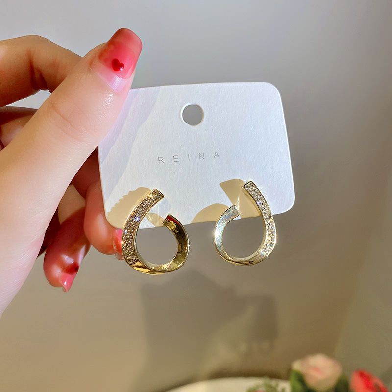 925 Silver Needle Placed On The Ground Stall Night Market Supply Source Earrings Female Korean Fashion Network Popular Live Broadcast Popular Earrings Earrings Wholesale