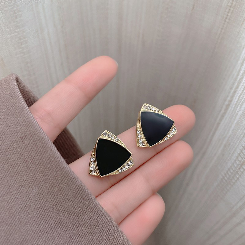 925 Silver Needle Earrings Women's Floor Stand Night Market Source Korean Fashion New Popular Earrings Wholesale Popular Earrings