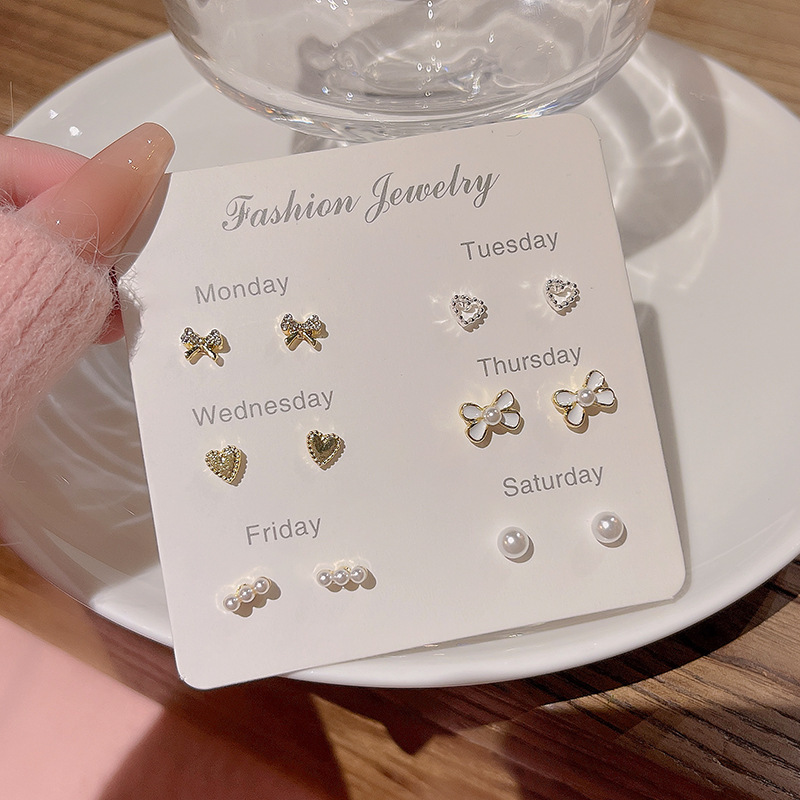 S925 Silver Needle Exquisite Zircon Ear Care Set Small Ear Studs Light Luxury And Versatile Style Pearl Earrings For Women Earrings