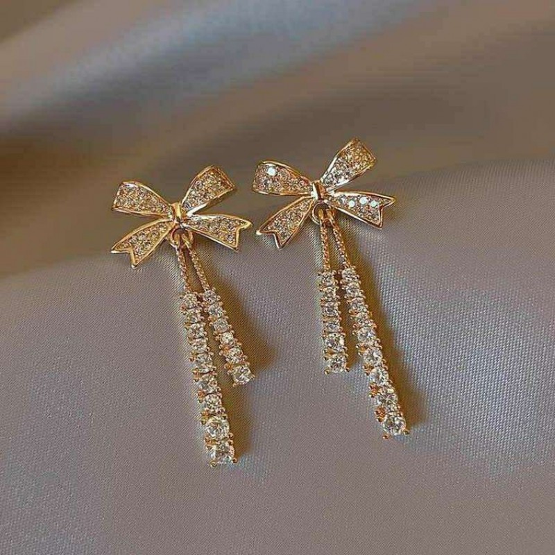 Hot Selling # 925 Silver Needle Earrings, High-Quality And High-End Feel Earrings, Female French Niche Ear Accessories, Noble Temperament Wholesale