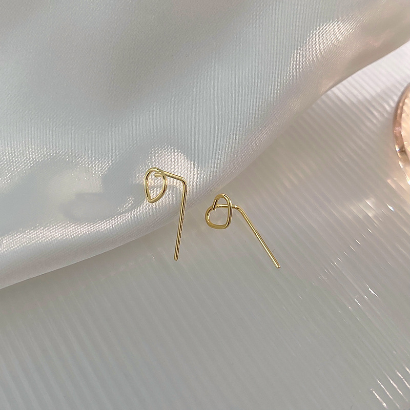 925 Silver Needle Placed On The Ground Stall Night Market Supply Source Earrings Female Korean Fashion Network Popular Live Broadcast Popular Earrings Earrings Wholesale