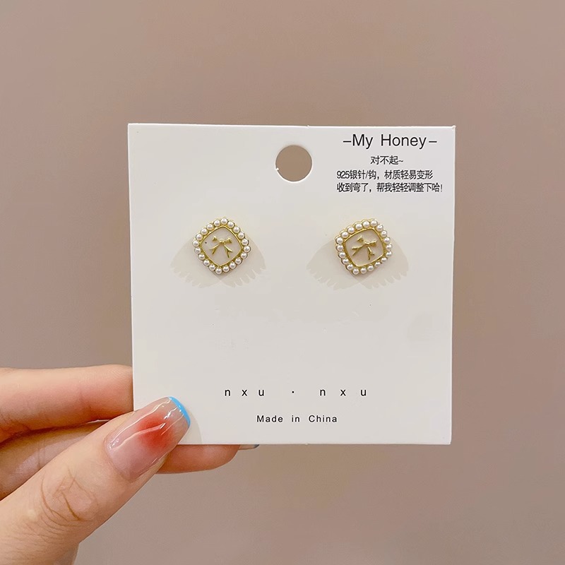 925 Silver Needle Earrings Women's Floor Stand Night Market Source Korean Fashion New Popular Earrings Wholesale Popular Earrings