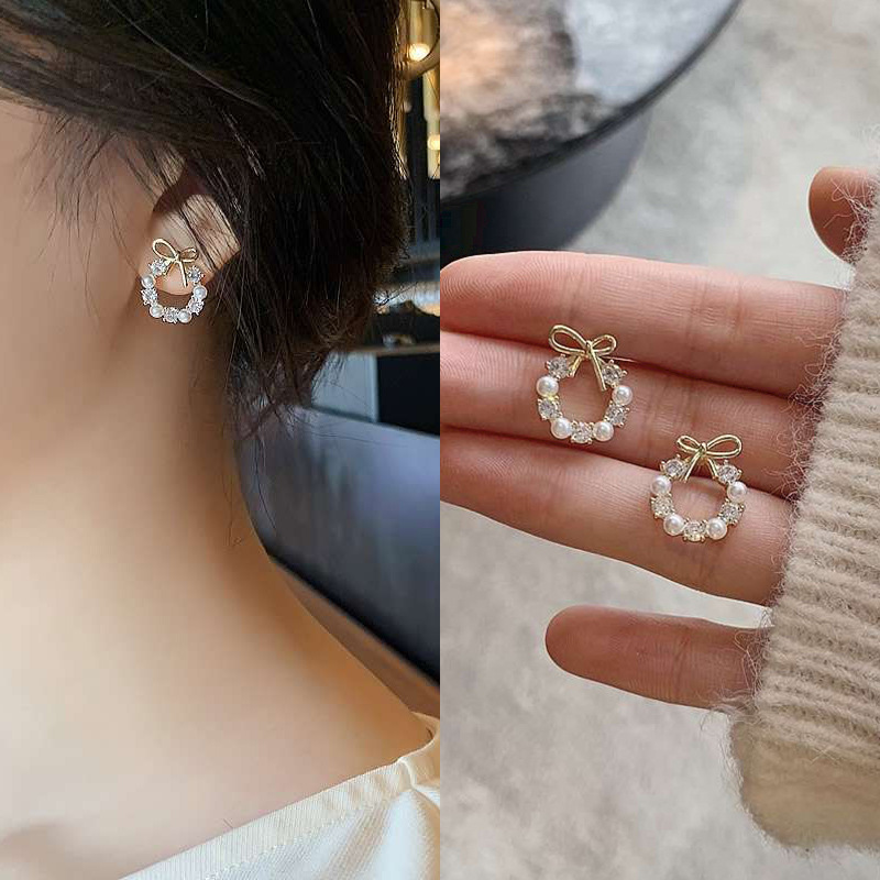 Hot Selling # 925 Silver Needle Earrings, High-Quality And High-End Feel Earrings, Female French Niche Ear Accessories, Noble Temperament Wholesale